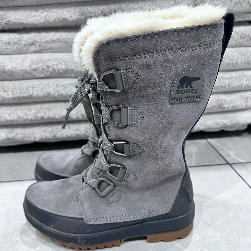 Women’s Sorel Tivoli IV Tall Waterproof Boots 9